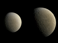 
Cassini fotografa la luna Rea 